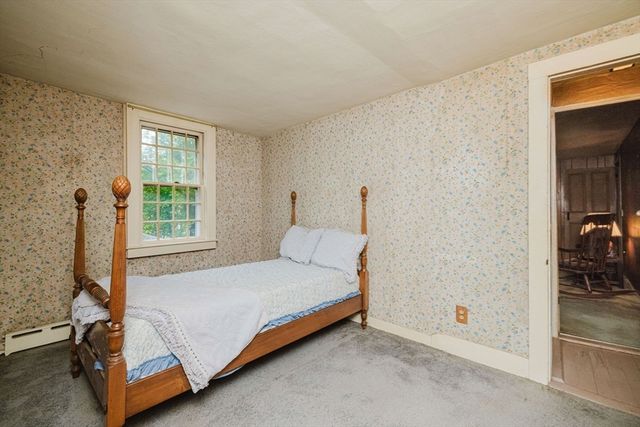 83 North Worcester St, Norton, MA 02766