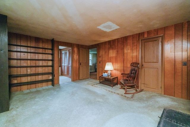 83 North Worcester St, Norton, MA 02766