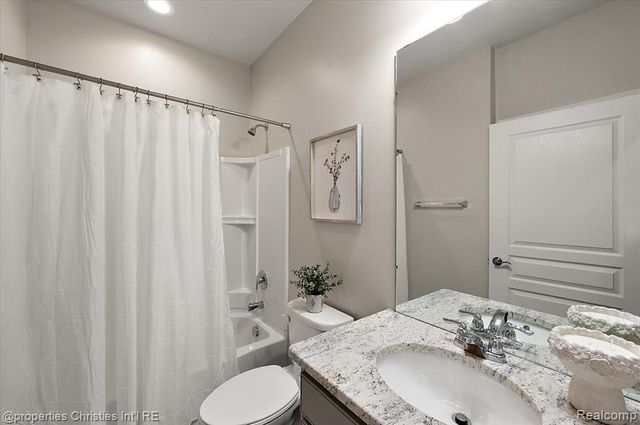 50026 Alden, Canton, MI 48188