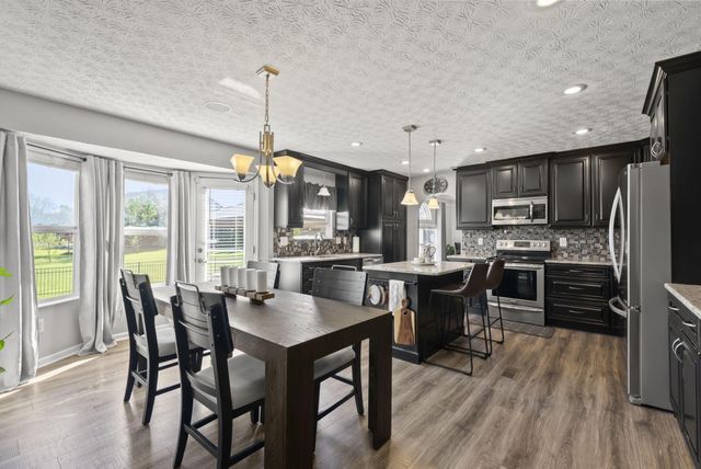 207 Heathermere Loop, Galena, OH 43021