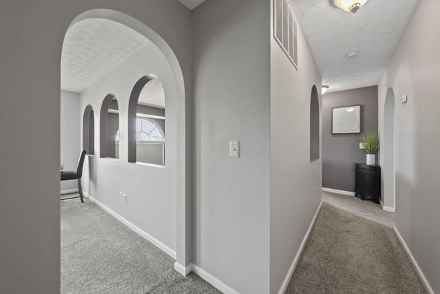 207 Heathermere Loop, Galena, OH 43021