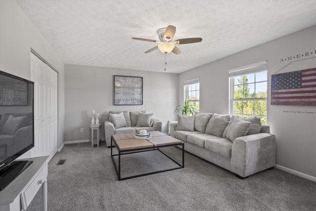 207 Heathermere Loop, Galena, OH 43021