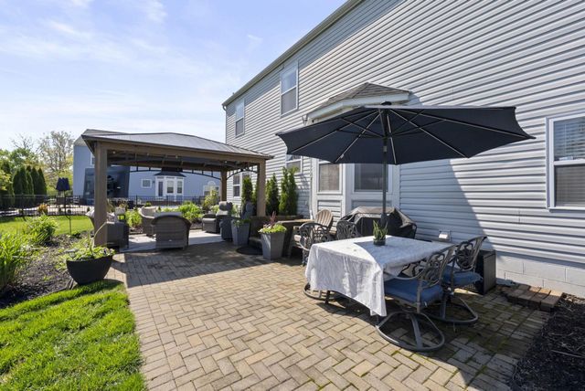 207 Heathermere Loop, Galena, OH 43021