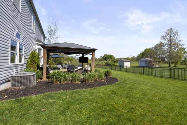207 Heathermere Loop, Galena, OH 43021