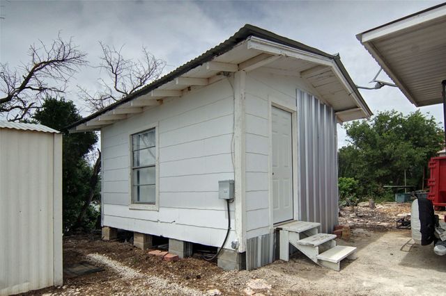 9303 County Road 331, Graham, TX 76450
