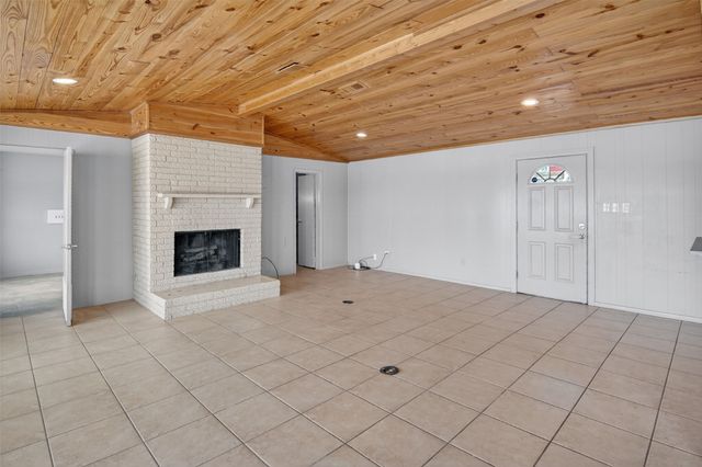 9303 County Road 331, Graham, TX 76450