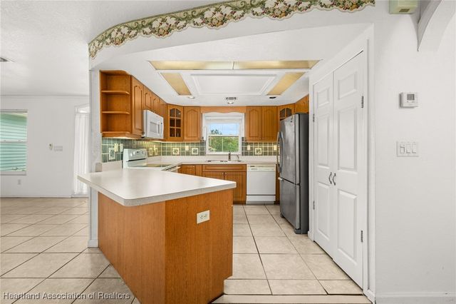 103 Crest Court, Lake Placid, FL 33852
