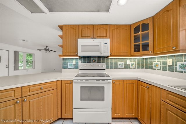103 Crest Court, Lake Placid, FL 33852