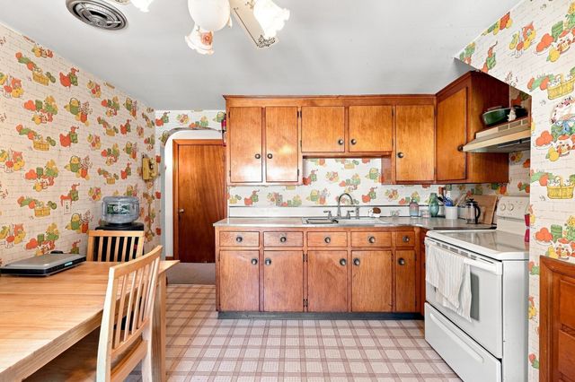 4 Washington Street, Milford, MA 01757
