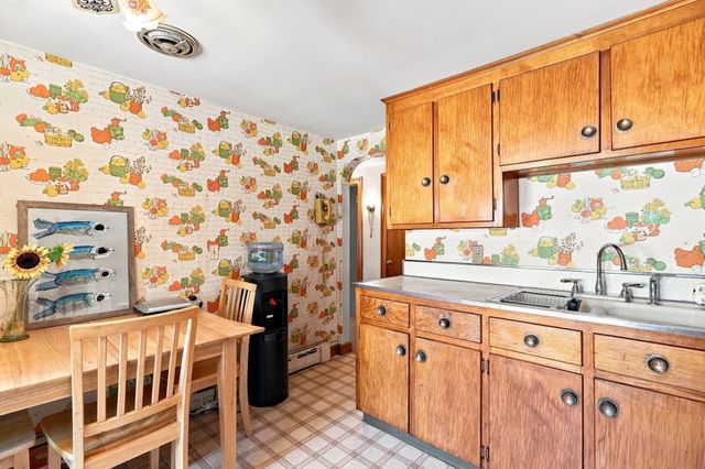 4 Washington Street, Milford, MA 01757