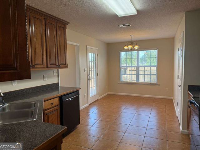 3749 Old Pine Road, Valdosta, GA 31605