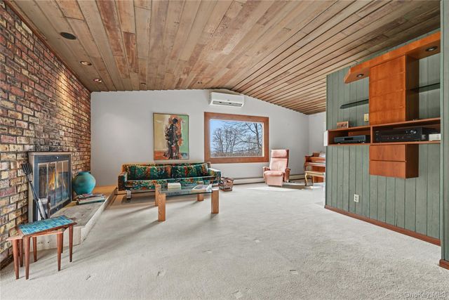 493 Mitchell Drive, Valley Cottage, NY 10989