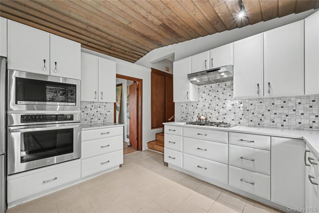 493 Mitchell Drive, Valley Cottage, NY 10989