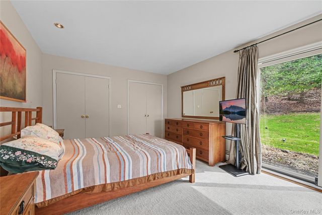 493 Mitchell Drive, Valley Cottage, NY 10989