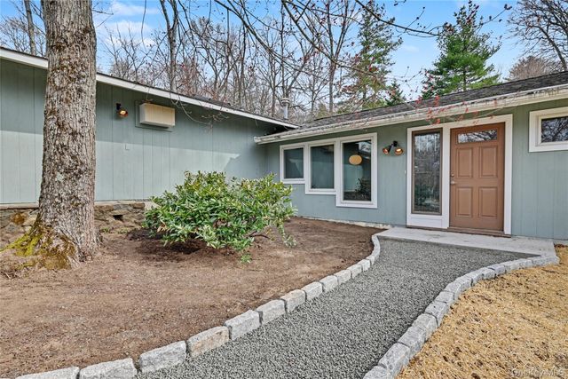 493 Mitchell Drive, Valley Cottage, NY 10989