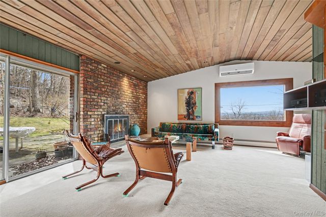 493 Mitchell Drive, Valley Cottage, NY 10989