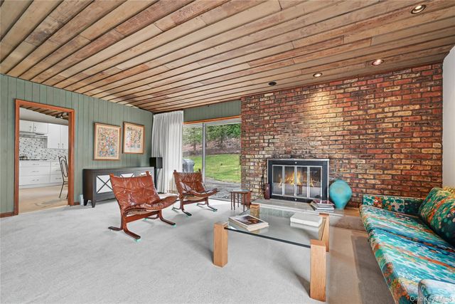 493 Mitchell Drive, Valley Cottage, NY 10989