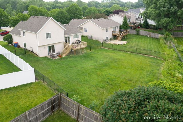 3054 Woodglen Street Nw, City Of Grand Rapids, MI 49504