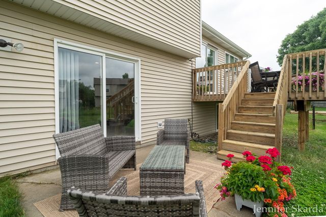 3054 Woodglen Street Nw, City Of Grand Rapids, MI 49504