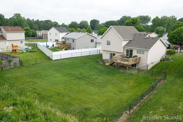 3054 Woodglen Street Nw, City Of Grand Rapids, MI 49504
