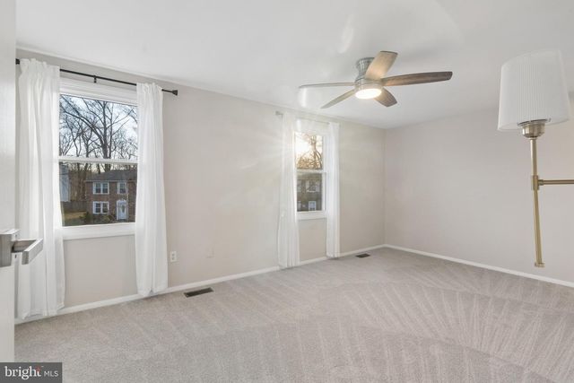 8213 CLAREMONT WOODS DR, Alexandria, VA 22309