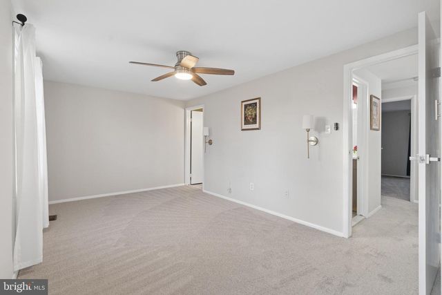 8213 CLAREMONT WOODS DR, Alexandria, VA 22309