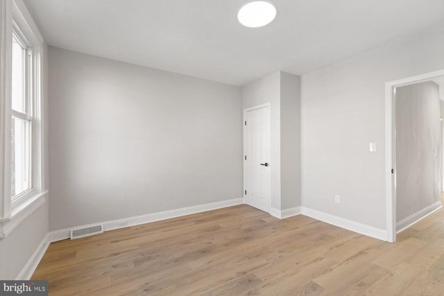 653 BARTLETT AVE, Baltimore, MD 21218