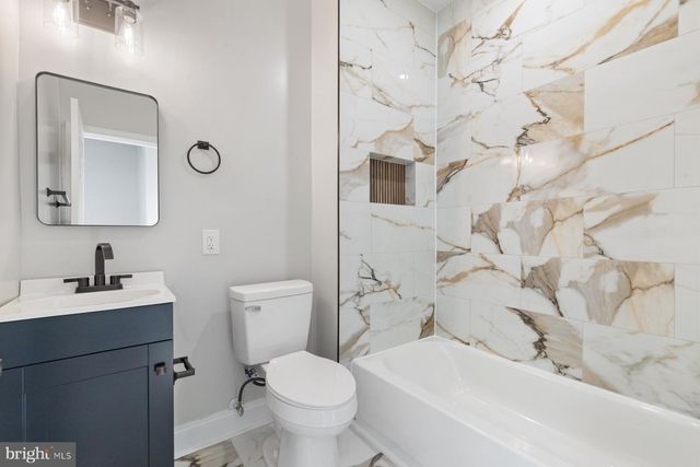 653 BARTLETT AVE, Baltimore, MD 21218