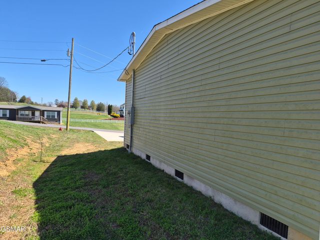 310 Bungalow Drive, Dandridge, TN 37725