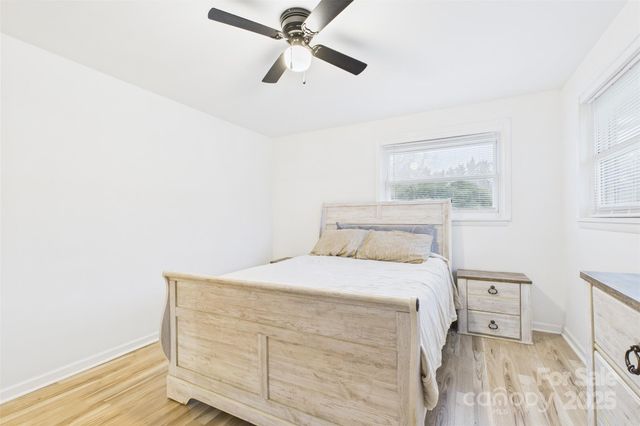 3115 Falling Creek Road NE, Hickory, NC 28601