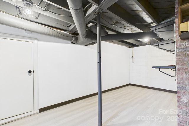 3115 Falling Creek Road NE, Hickory, NC 28601