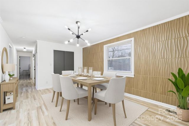 3115 Falling Creek Road NE, Hickory, NC 28601