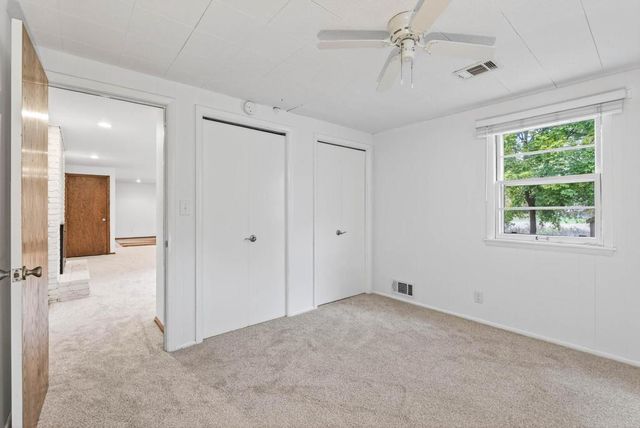 5224 W 70th Street, Edina, MN 55439