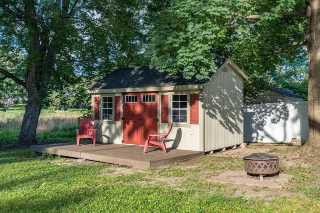 5224 W 70th Street, Edina, MN 55439