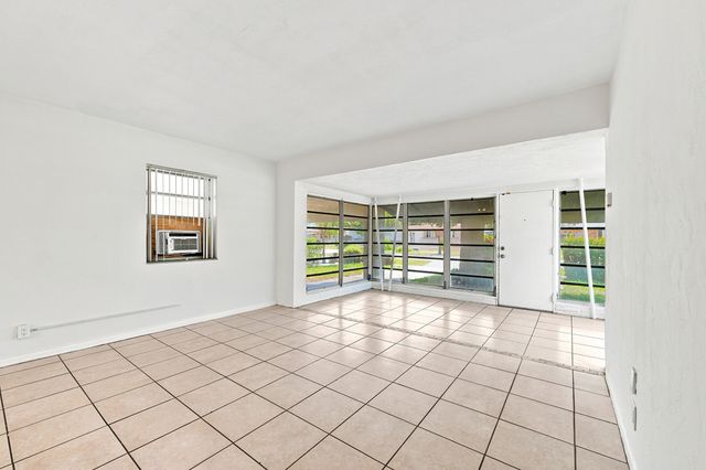 413 SW 24th Avenue, Fort Lauderdale, FL 33312