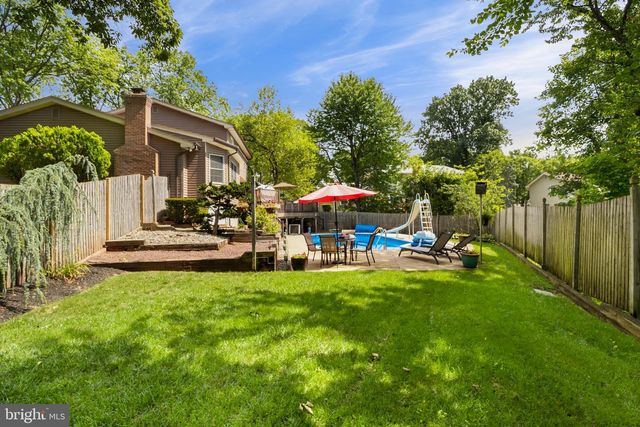 1 HAWTHORN RD, Piscataway, NJ 08854