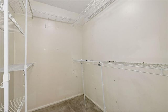 304 Thalia Station CT, Virginia Beach, VA 23452