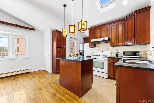 64-14 218th Street, Oakland Gardens, NY 11364