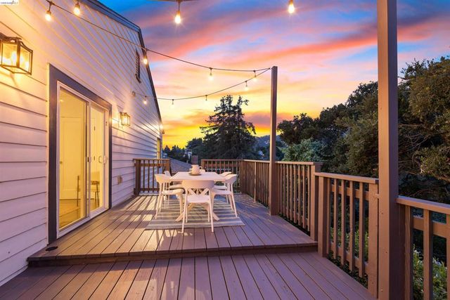 4638 Reinhardt Dr, Oakland, CA 94619