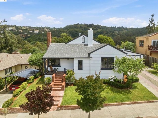 4638 Reinhardt Dr, Oakland, CA 94619