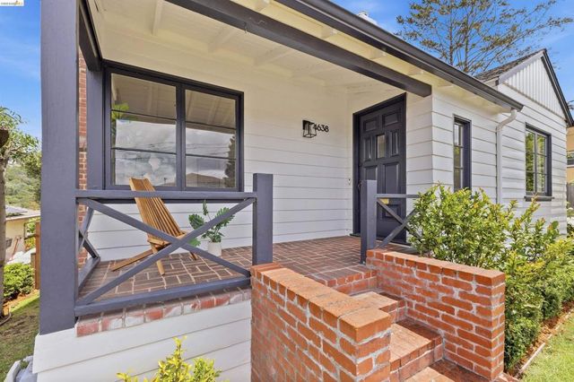 4638 Reinhardt Dr, Oakland, CA 94619