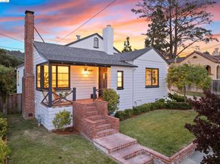 4638 Reinhardt Dr, Oakland, CA 94619