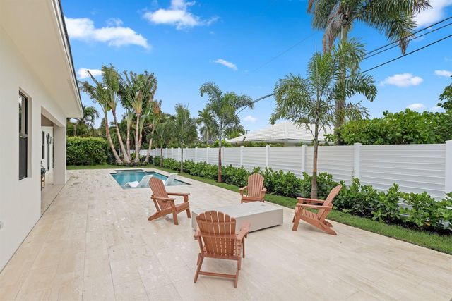 1160 Emerald Drive, Riviera Beach, FL 33404