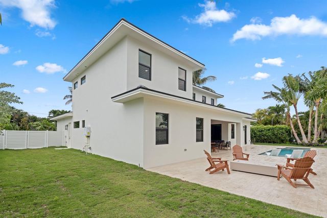 1160 Emerald Drive, Riviera Beach, FL 33404