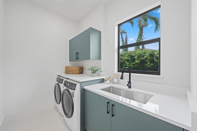 1160 Emerald Drive, Riviera Beach, FL 33404