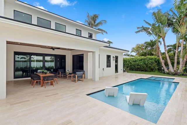 1160 Emerald Drive, Riviera Beach, FL 33404