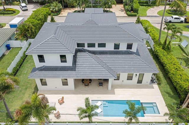 1160 Emerald Drive, Riviera Beach, FL 33404