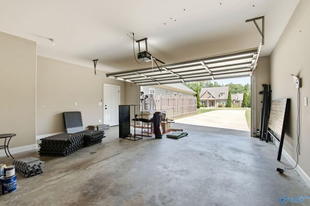 200 Grove Village Way, Madison, AL 35758