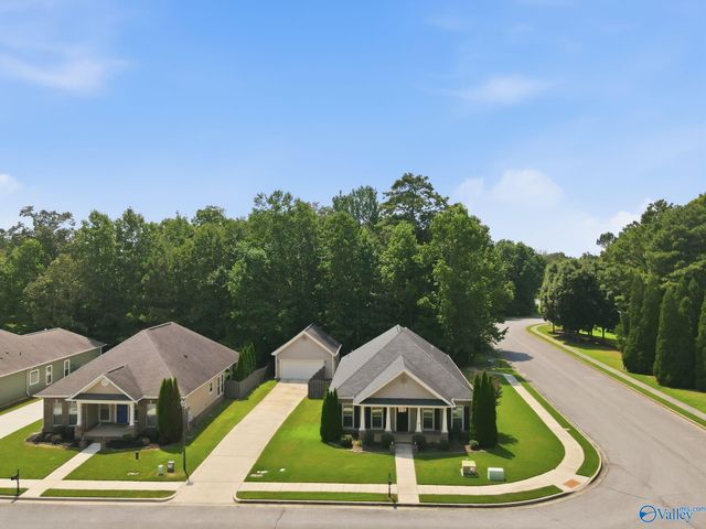 200 Grove Village Way, Madison, AL 35758