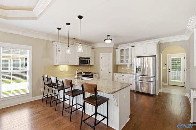 200 Grove Village Way, Madison, AL 35758